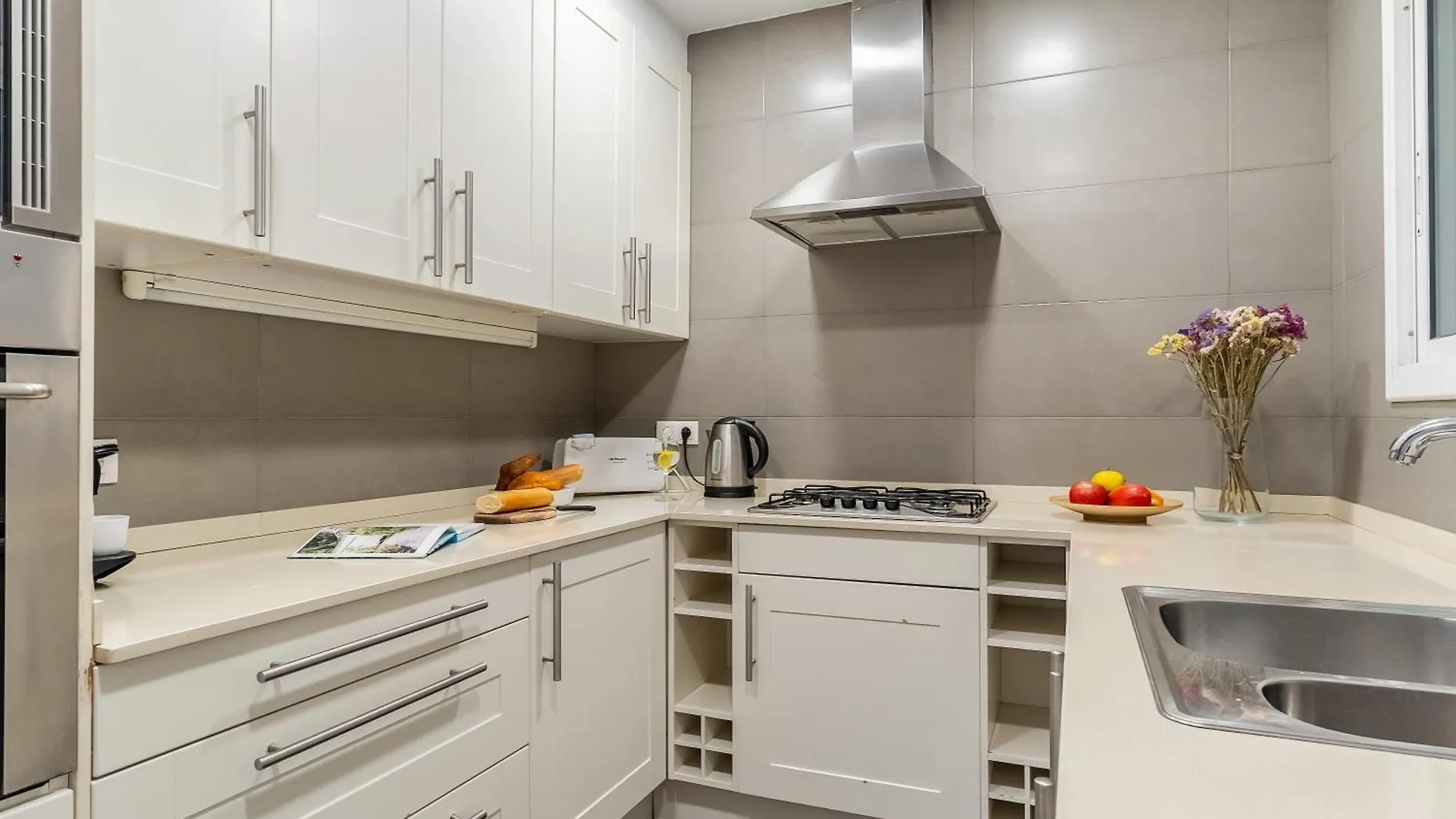 Canela Homes Barcelona Casp Daire